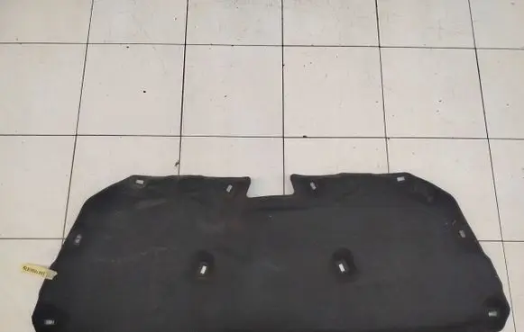 Ford Focus Engine bonnet/hood sound/heat insulation 