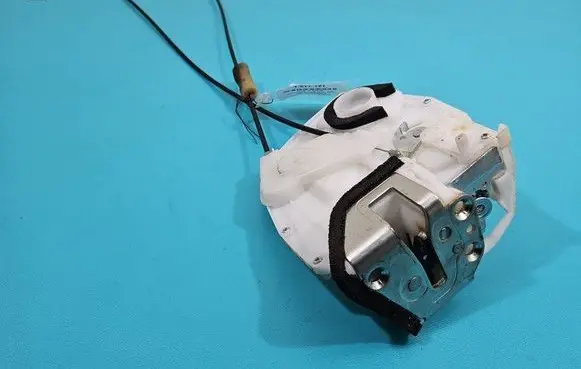 Rear door lock
