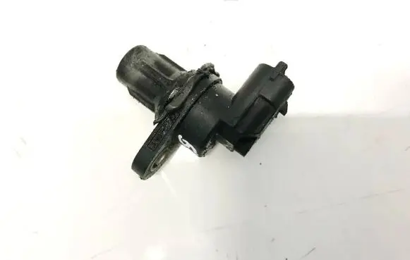 Mercedes-Benz ML W164 Camshaft position sensor 0232108050