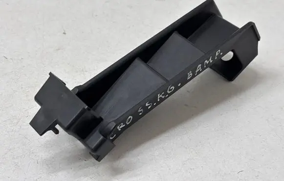 Subaru Crosstrek III Rear bumper mounting bracket 57707FN57A