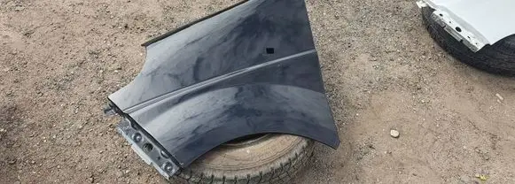 Opel Vivaro Fender