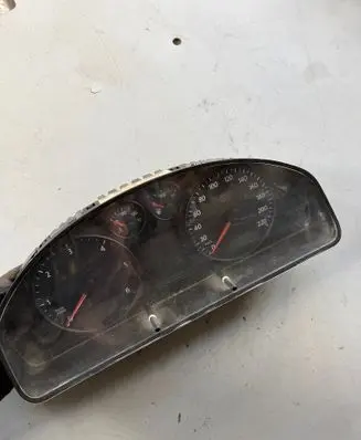 Volkswagen Transporter - Caravelle T5 Speedometer (instrument cluster) 7H0920851S 16120815335 VWZ7Z0H0553325