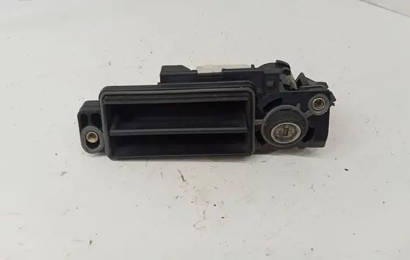 Mercedes-Benz CLS C219 Tailgate/trunk/boot exterior handle A2037500693 708000620