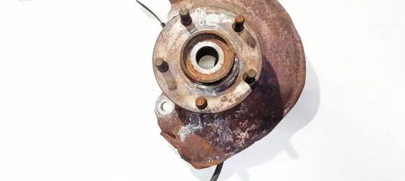 Mitsubishi Lancer X Front wheel hub 