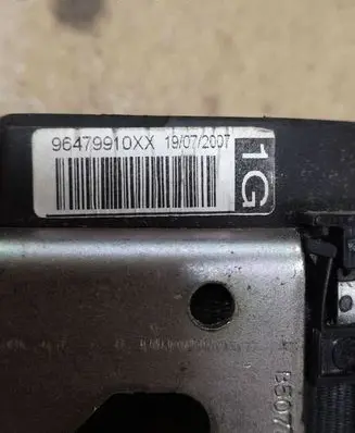 Citroen C4 I Front seatbelt 96479910XX 7280113