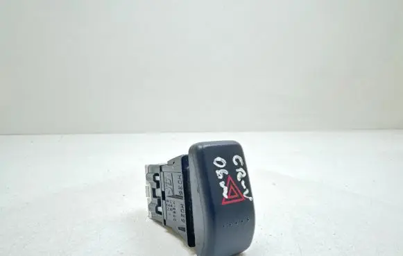 Honda CR-V Hazard light switch M19620 HD26H029