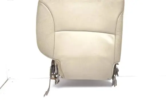 Citroen C-Crosser Rear seat 