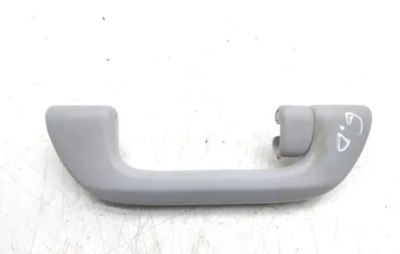 Honda CR-V Rear interior roof grab handle