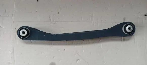 BMW 5 G30 G31 Rear control arm 6861125