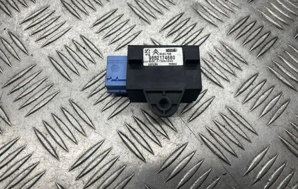 Peugeot 407 Other relay 9652174680 237284 BGBCFSB
