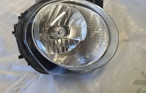 Nissan Juke I F15 Headlight/headlamp HCHR772 55410000 HCR660