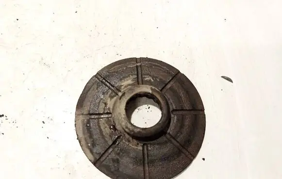 Saab 9-3 Ver2 Front coil spring rubber mount 90538496 90538496-96-