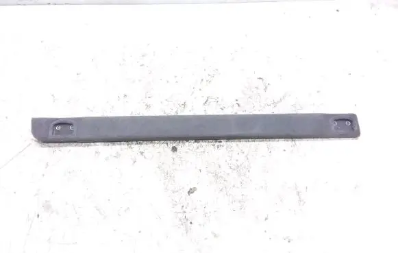 Volkswagen Touareg II Other trunk/boot trim element 7P6863528A