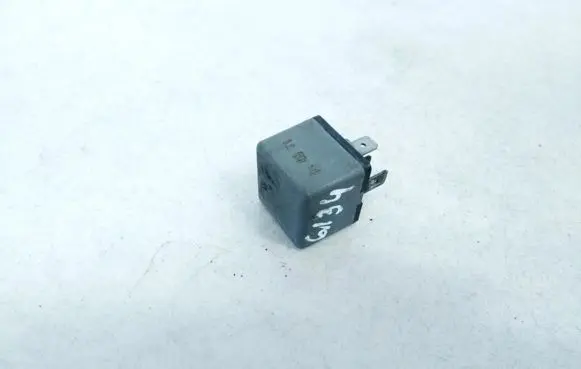 Fiat Bravo - Brava Other relay 7686773 B067