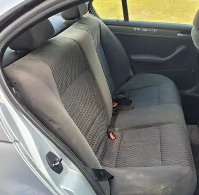 BMW 3 E46 Second row seats 