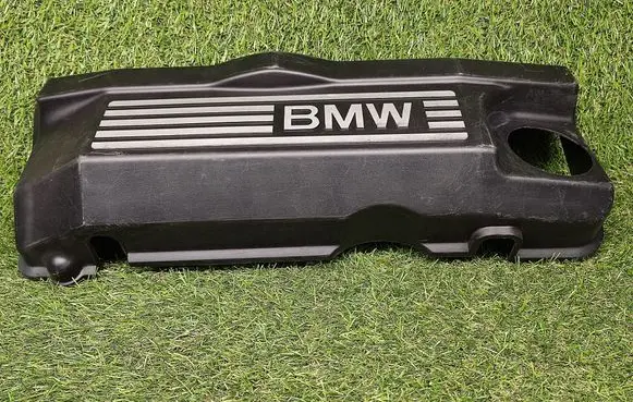 BMW 3 E46 Engine cover (trim) 7504889 11127504889