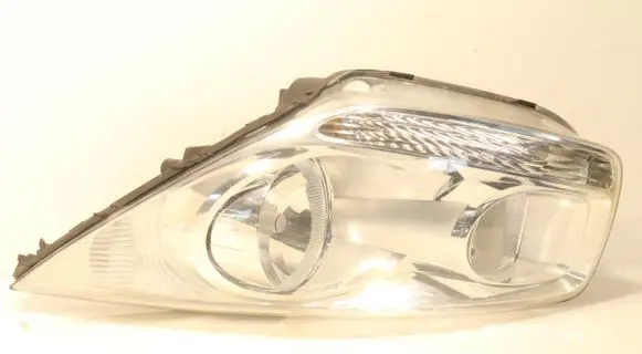 KIA Venga Headlight/headlamp 921011P000