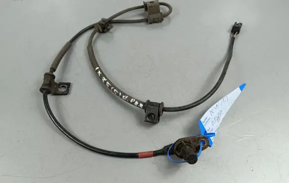 Hyundai ix35 ABS brake wheel speed sensor