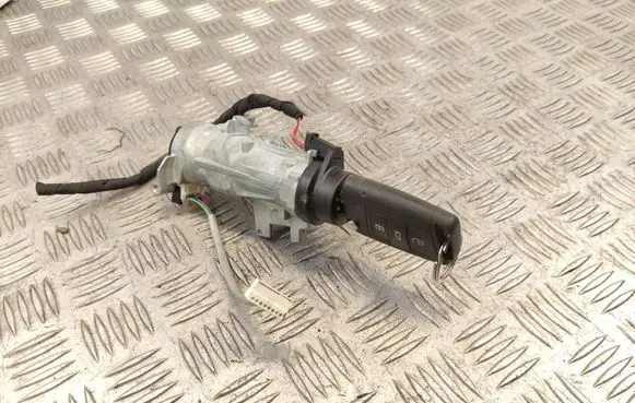 Skoda Octavia Mk3 (5E) Ignition lock 1K0905851 0767C810D13