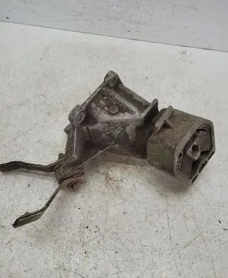 Audi A6 S6 C4 4A Engine mount bracket 4A0399114F