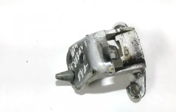 Ford Ranger Rear door lower hinge