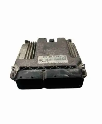 Volkswagen Touareg I Engine control unit/module 070906016DE