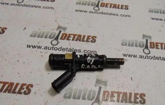Mercedes-Benz S W221 Fuel injector A2720780249