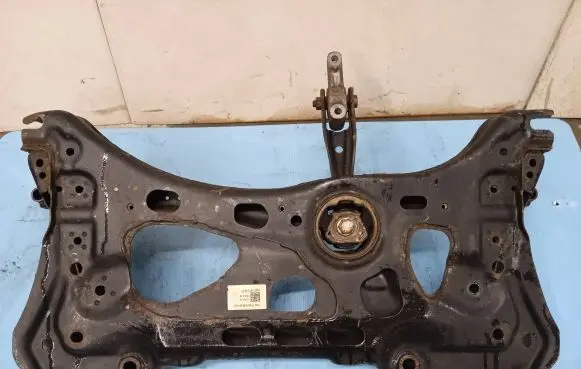 Volkswagen Golf VII Front subframe 5Q0199315R