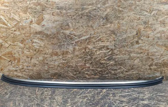 Mercedes-Benz S W140 Rear glass trim 
