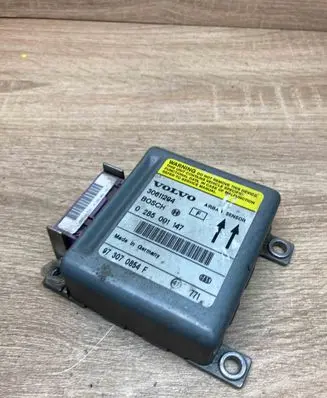 Volvo S40, V40 Airbag control unit/module 30611294 0285001147
