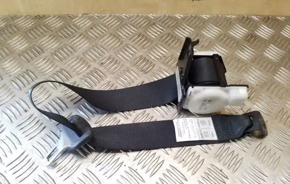 Mazda 3 II Rear seatbelt C7101910 C7021G0634