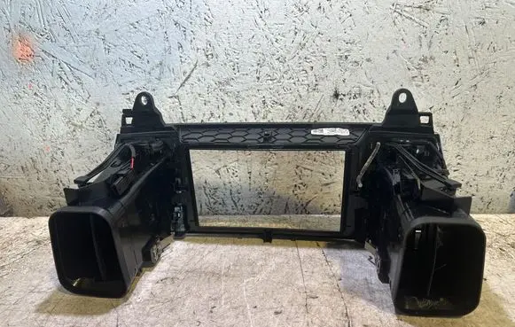 Mercedes-Benz GL X166 Dash center air vent grill A1668300854 16929540