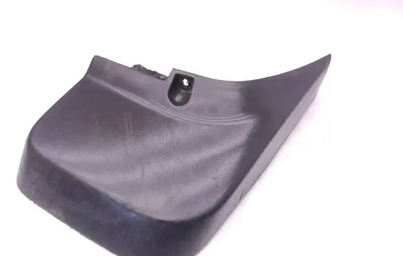 Mitsubishi L200 Rear mudguard MN117452