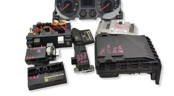 Volkswagen PASSAT B6 Engine control unit/module ECU 03G906021MS 1039S15596 0281013312