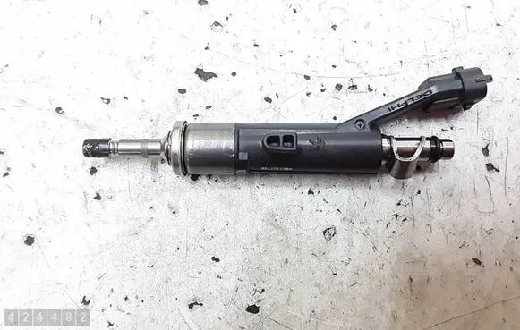 Citroen C5 Aircross Fuel injector 9822715980