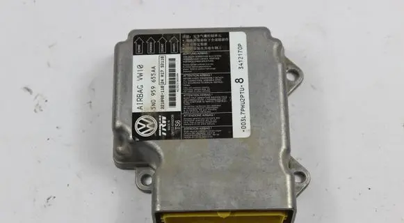 Volkswagen PASSAT CC Engine control unit/module 5N0959655AA 221098118 24H17S2118