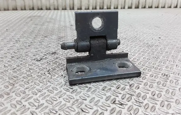 Volvo V70 Rear door upper hinge