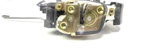 Mitsubishi Colt Front door lock