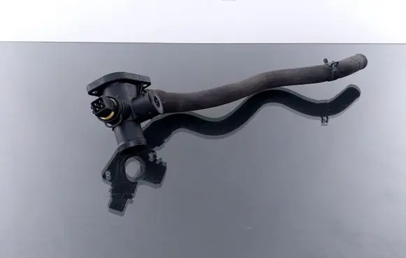 Volkswagen Golf III Engine coolant pipe/hose 357121140 037121145F 037121145