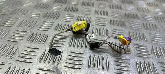 Skoda Superb B8 (3V) Airbag squib ring wiring 5E0971584A