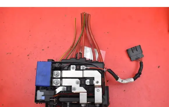 Volvo S60 Fuse box set 31337182