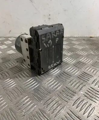 Volkswagen Sharan ABS Pump 1J0907379P 7M3614111H