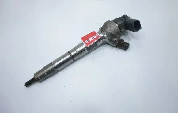 Audi A4 S4 B9 Fuel injector 04L130277AC