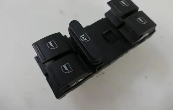 Volkswagen Golf Plus Electric window control switch 1K4959857B