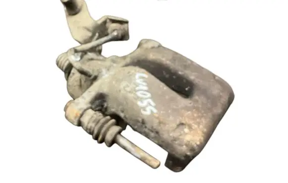 Skoda Superb B6 (3T) Rear brake caliper