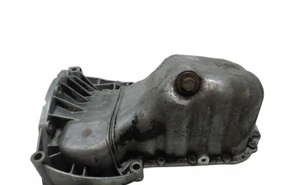 Volkswagen PASSAT B5 Oil sump 058103603