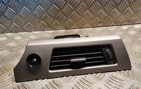 Dashboard air vent grill cover trim