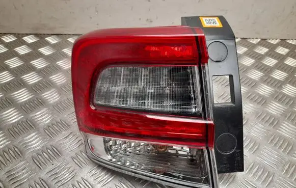 Subaru XV II Rear/tail lights 84201FL110