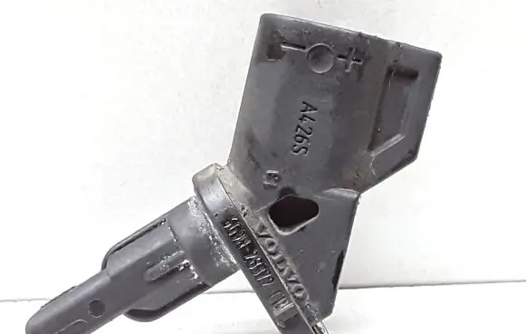 Volvo V40 ABS brake wheel speed sensor 6G9N2B372CB