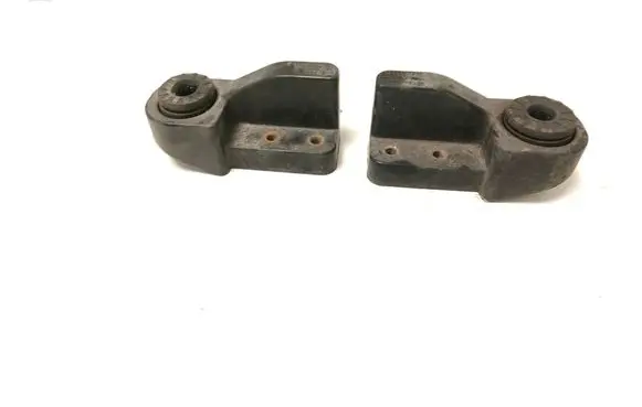Radiator mount bracket